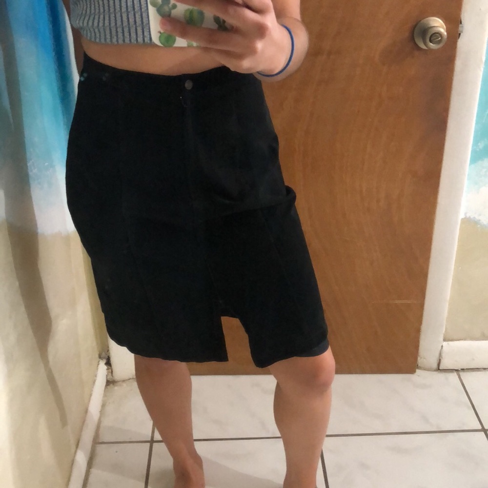 High waisted skirt